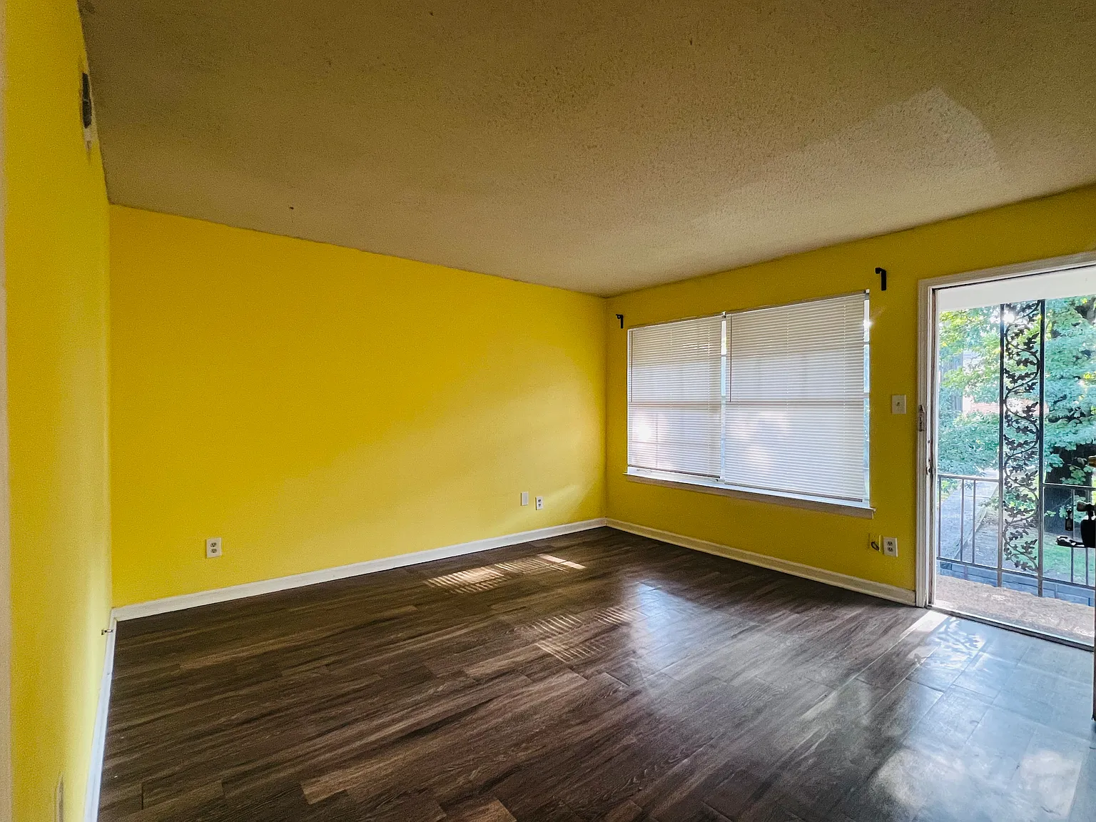 1 bed, 680 sqft, $599 — Photo 2