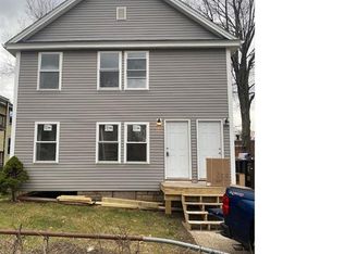 9 Noel St, Springfield, MA 01108