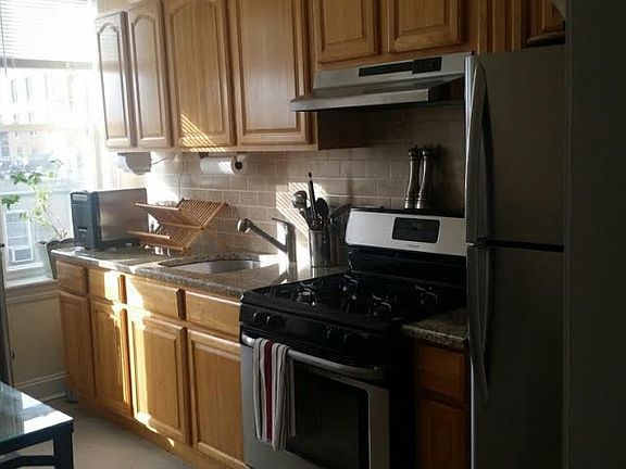 4th image of 3074 44th St APT 3R