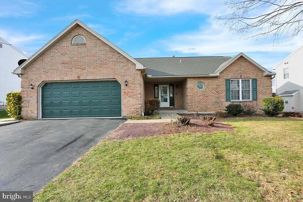 422 Merion Dr photo 1