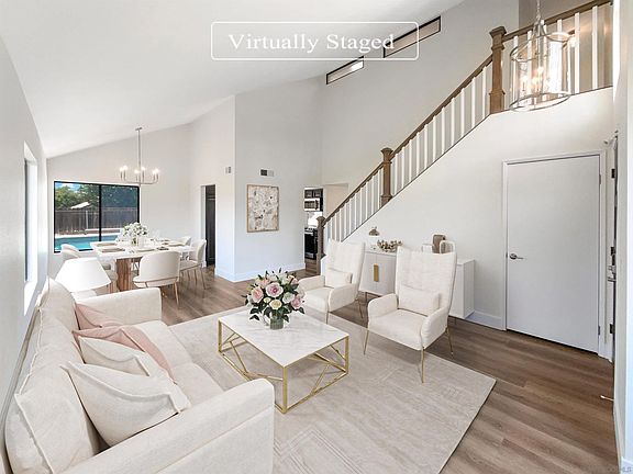 2nd image of 13218 Entreken Ave