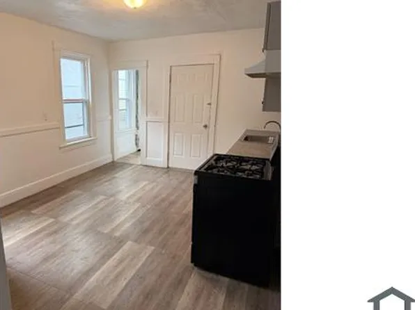 1606 Barnum Ave #1, Bridgeport, CT 06610