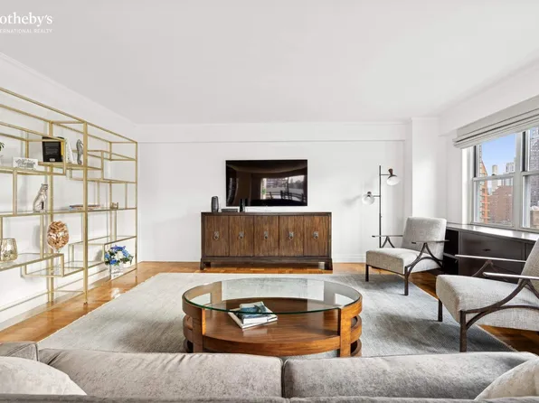 301 East 75th Street image 1 of 21