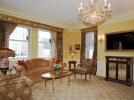 Sold by Sotheby's International Realty | media 2