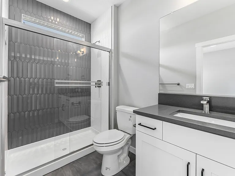16457 NW Liberty St #1 — Photo 21
