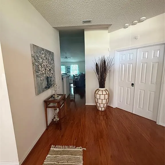 4 Ballard Ln — Photo 3