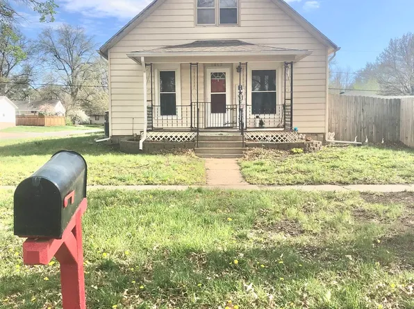6445 Benton St, Lincoln, NE 68507