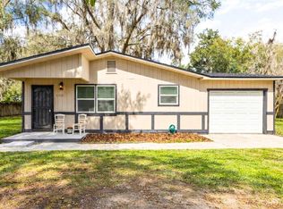 22632 SE Hawthorne Rd, Hawthorne, FL 32640