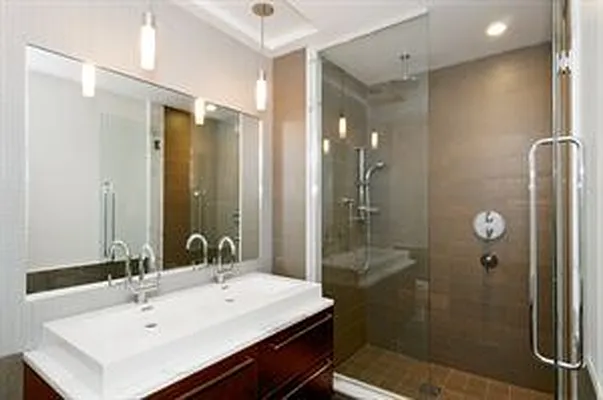 Rented by Douglas Elliman | media 19