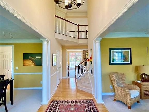 3rd image of 4898 Shining Willow Blvd