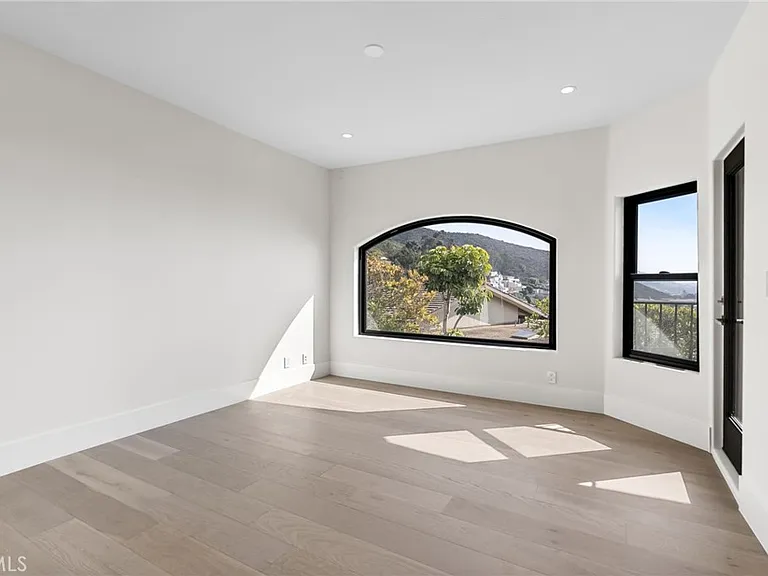 2790 Queda Way — Photo 35