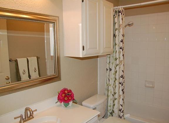 3rd image of 11576 Cedarcliffe Dr