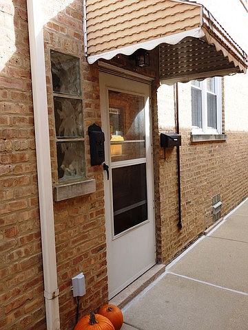 1st image of 7247 W Touhy Ave #1R