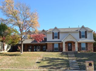 2212 E Prairie Creek Dr, Richardson, TX 75080