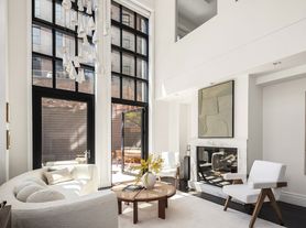 137 Franklin St, New York, NY