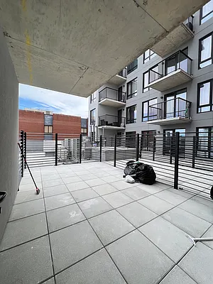 Rented by City Vista Inc | media 11