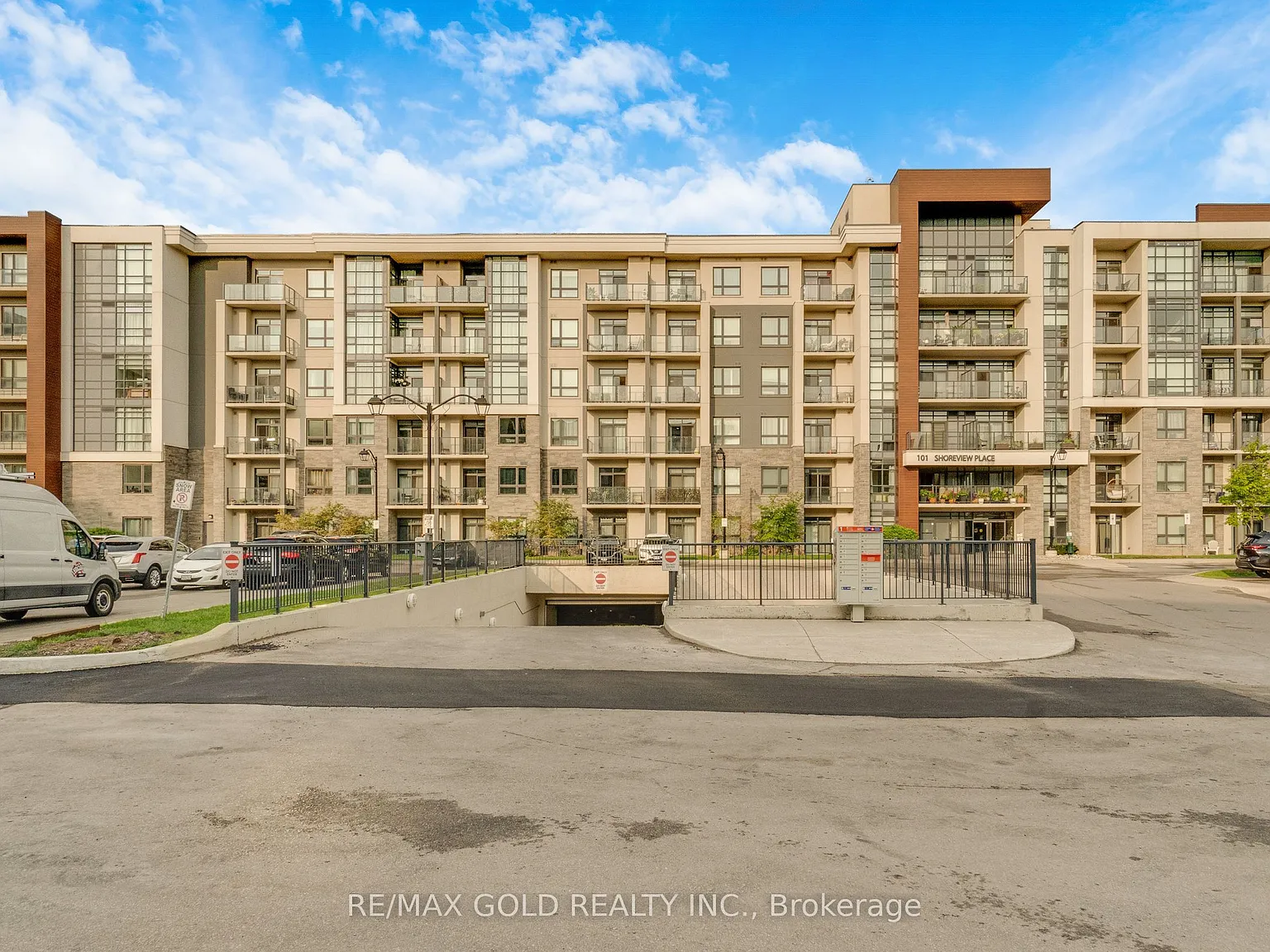 1 bed, $2,100 — Photo 2