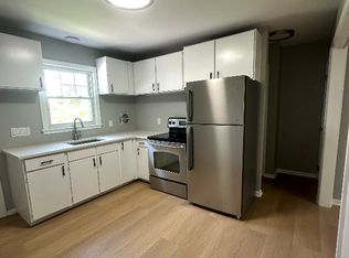 8 Vernon St APT B, Waterbury, CT 06708