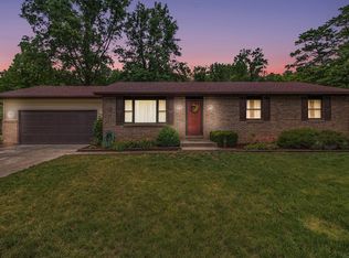 12399 Weber Dr, Mishawaka, IN 46545