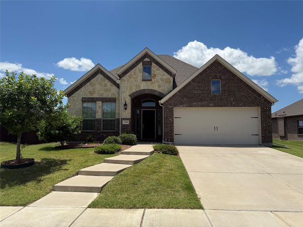 210 Jacaranda Dr