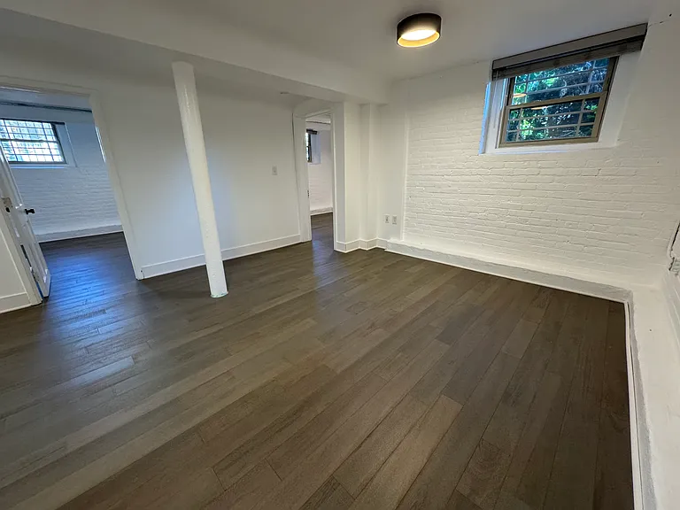 11433 Ashbury Ave #1 — Photo 6