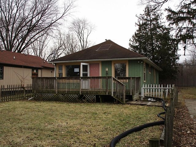 1st image of 39197 N Willow Ln