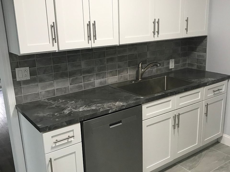 2nd image of 59 Cleveland Ave #2