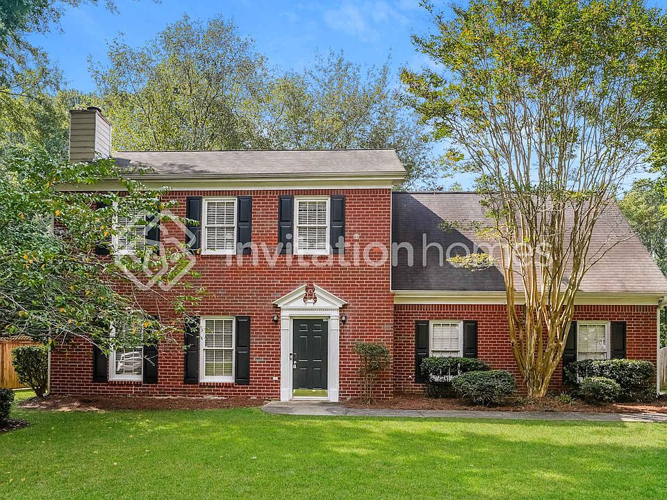 1st image of 2880 Park Chase Dr