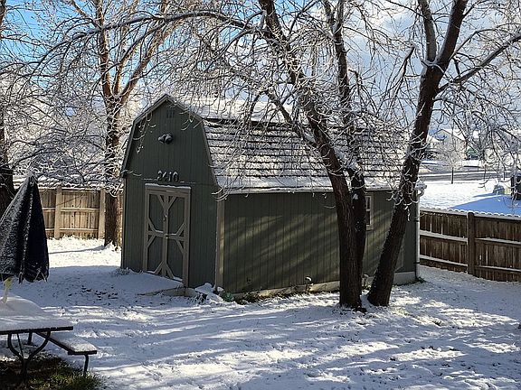 12x20 shed w/electric