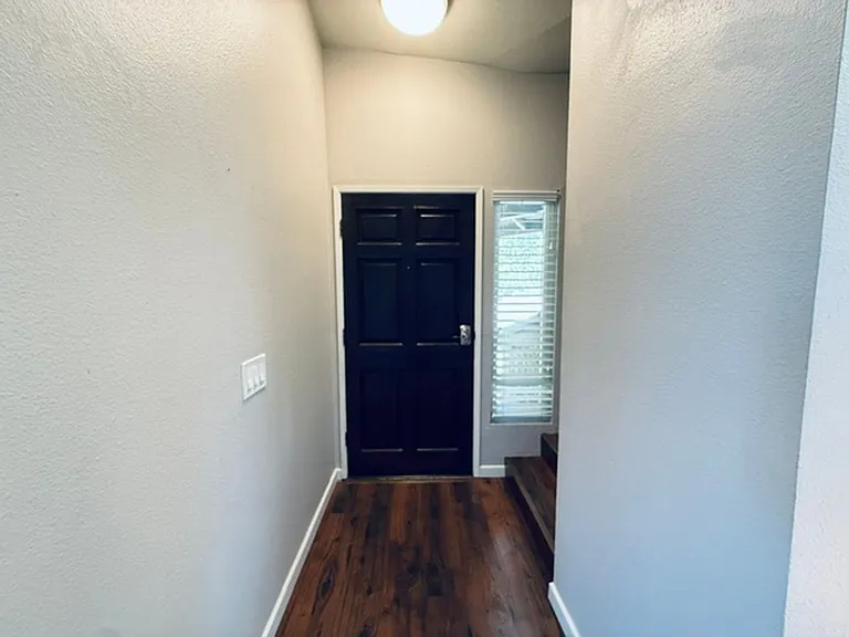 7370 Park View Ct #142 — Photo 5