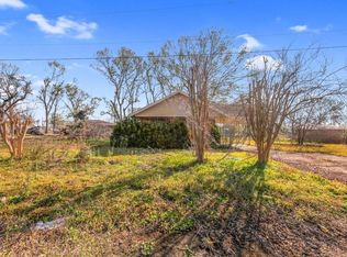 6105 Hill Rd, Lake Charles, LA 70607