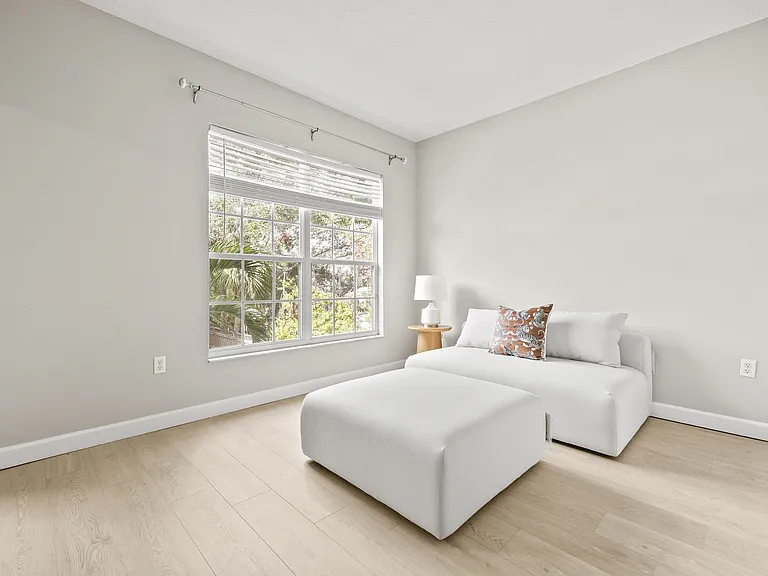 2607 W Cleveland St #C — Photo 28
