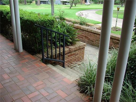 5th image of 50 Post Oak Pl