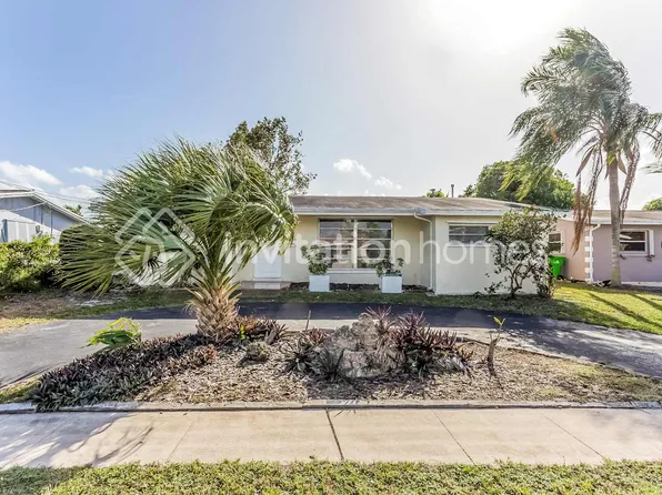 8320 NW 24th Pl, Fort Lauderdale, FL 33322