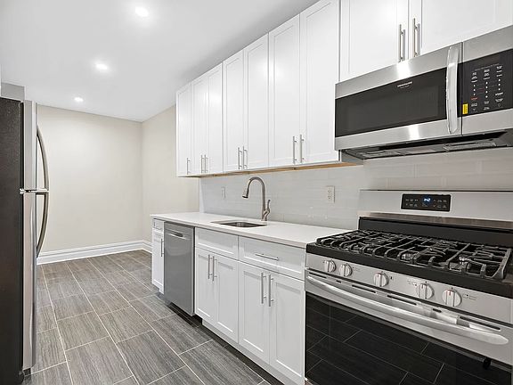 5th image of 10920 Queens Blvd APT 2F