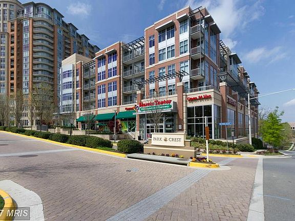 3rd image of 8220 Crestwood Heights Dr APT 1918