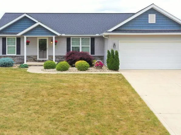 21 Struble Cir, Fredericktown, OH 43019