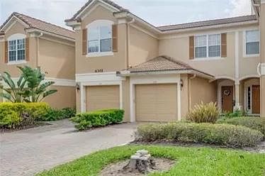 3rd image of 6302 Daysbrook Dr Unit 106