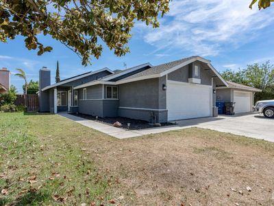 1317 Canyon Ct, Bakersfield, CA, 93307