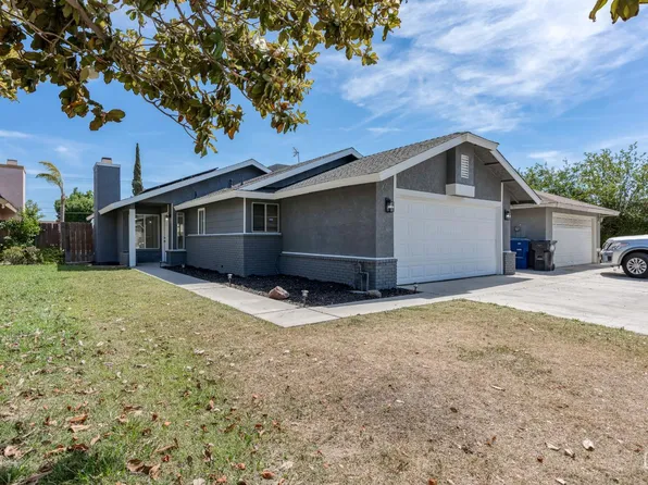 1317 Canyon Ct, Bakersfield, CA 93307