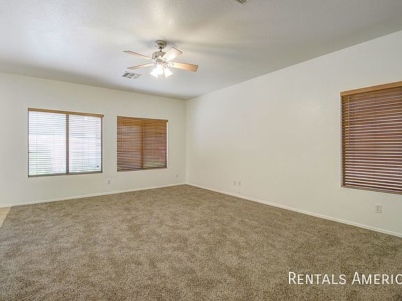 4th image of 2579 E Indian Wells Pl