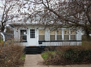 2430 N 16th St, Terre Haute, IN 47804