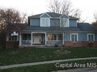 4020 Old Mill Ln, Springfield, IL 62711