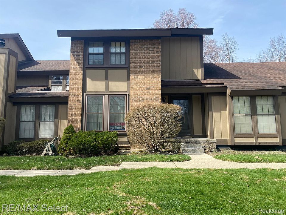 1st image of 25287 Maplebrooke Dr