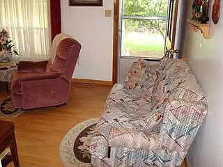 4th image of 3425 Briarwood Dr