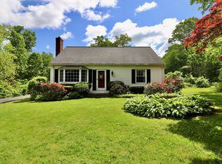 152 Cedar Ln, Middletown, CT 06457
