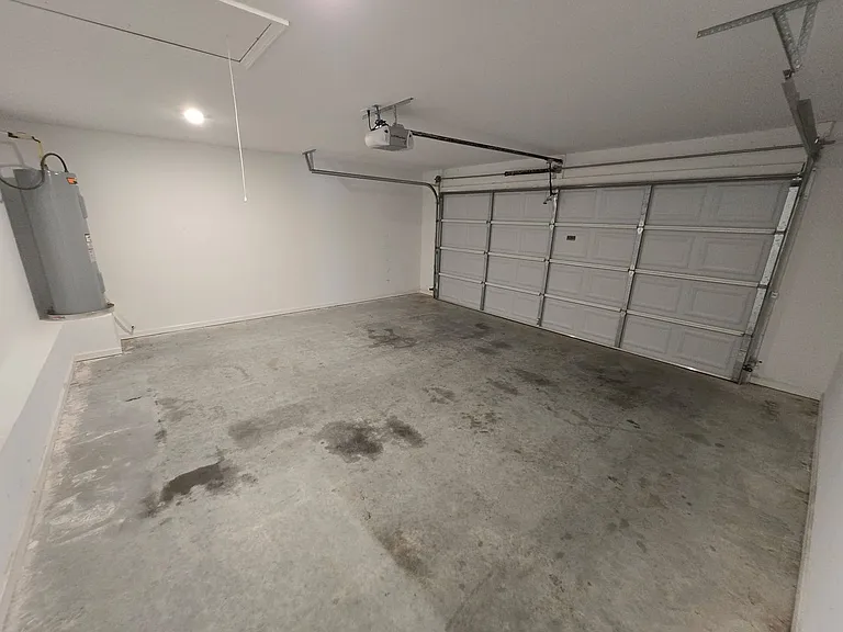 1221 Cherry Ln — Photo 11