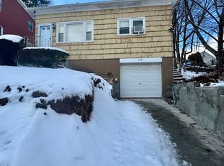132 Hillside Ave, New Haven, CT 06512