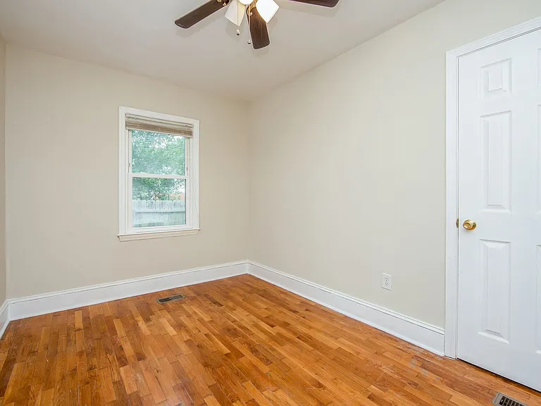 1203 Turnpike Rd — Photo 28