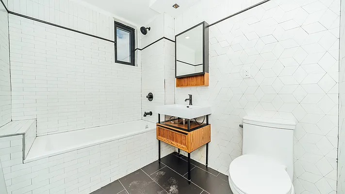 Rented by Nooklyn NYC LLC | media 8